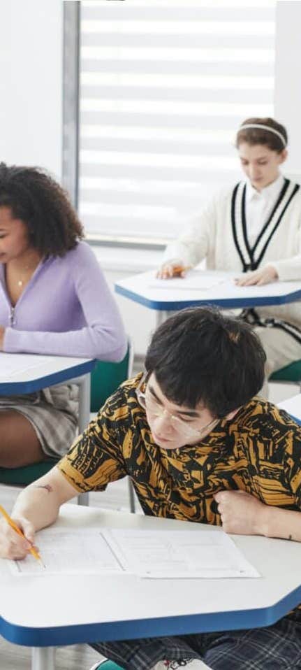 Семинар "Экзамены для поступления в университеты за рубежом: IELTS, TOEFL, Duolingo"