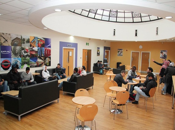 Kaplan_International_College_London_5(2).jpg