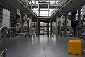 Macromedia University (Германия)