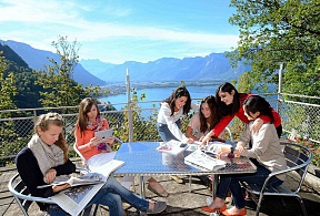 Surval Montreux International Girls School (Швейцария)